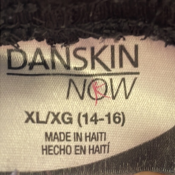 Danskin now basketball shorts - Picture 3 of 3